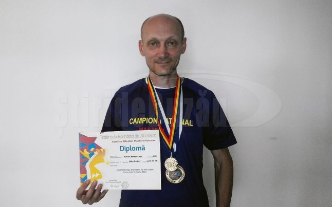 Atletul buzoian Horaţio Zaharia, dublu campion naţional şi recordman la probele de 400 şi 110 metri garduri