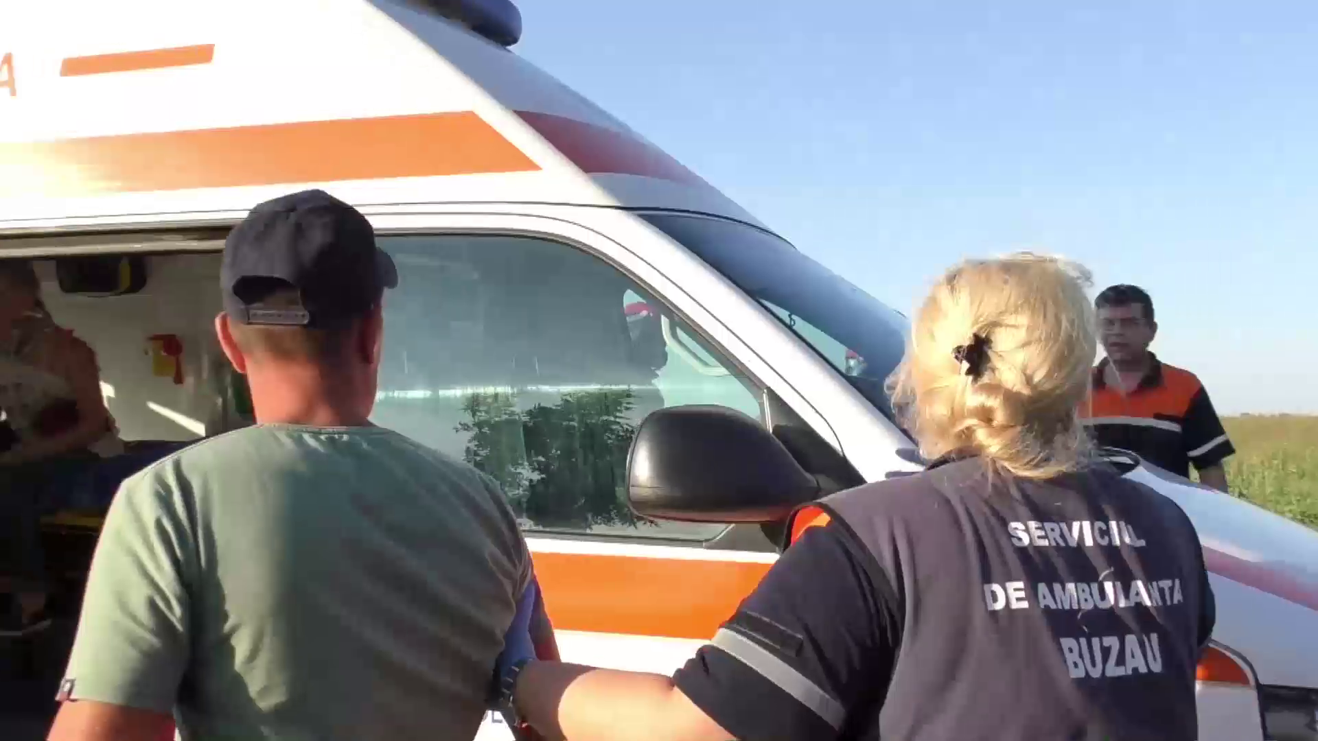 VIDEO O persoană a murit și alte patru au fost rănite într-un accident produs lângă Râmnicu Sărat