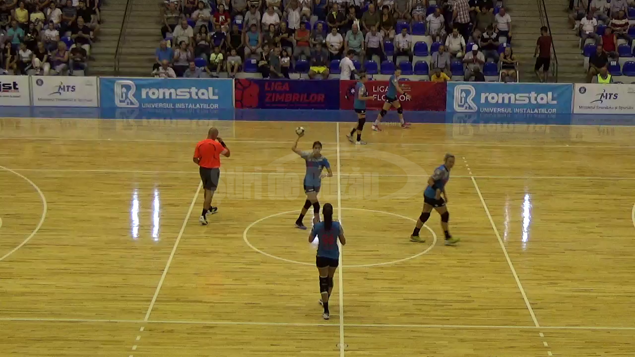 VIDEO Gloria Buzău a debutat cu o înfrângere în Liga Naţională la handbal feminin