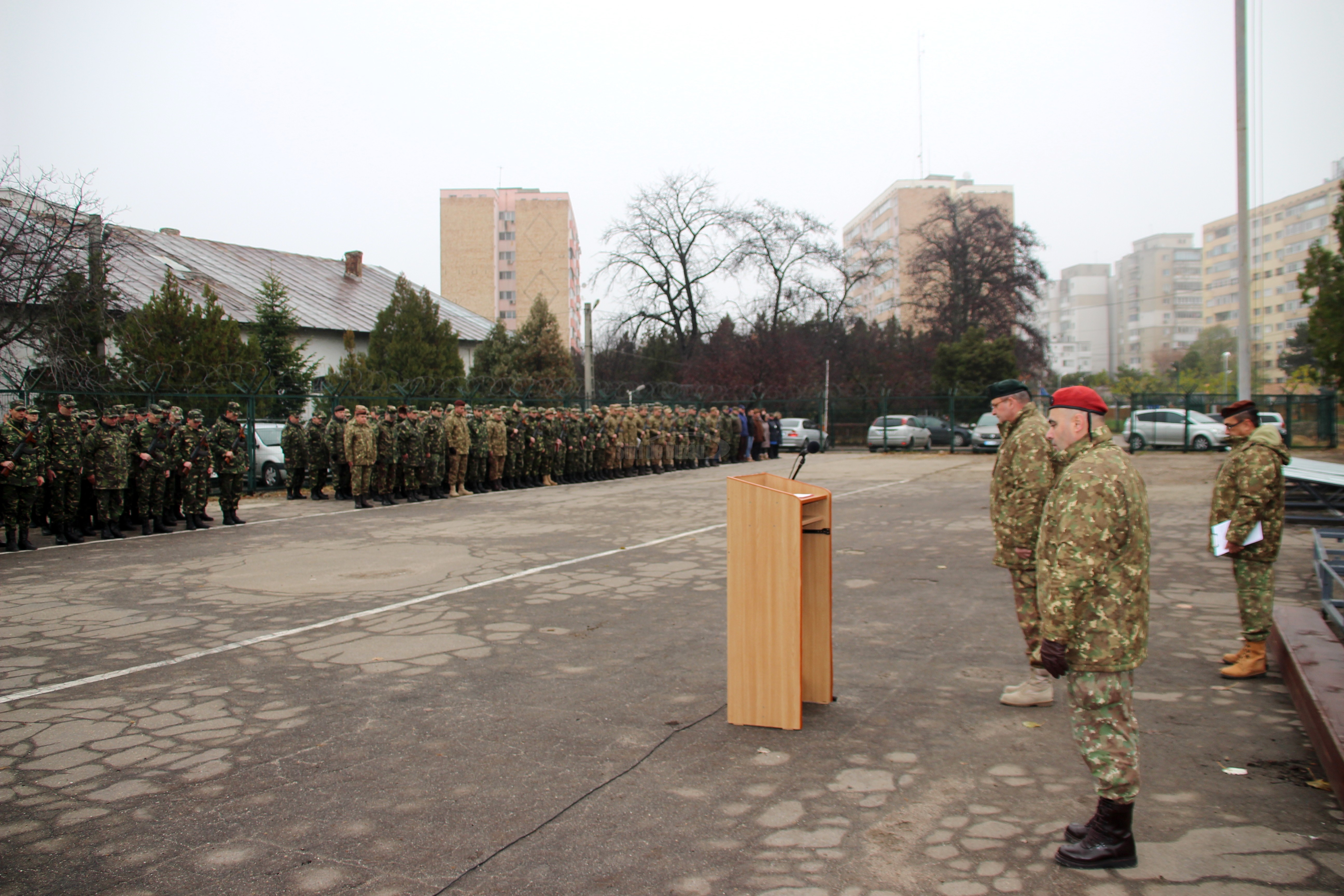 Militarul decedat vineri în gara din Alba Iulia, comemorat de camarazii din Divizia 2 Infanterie „Getica”