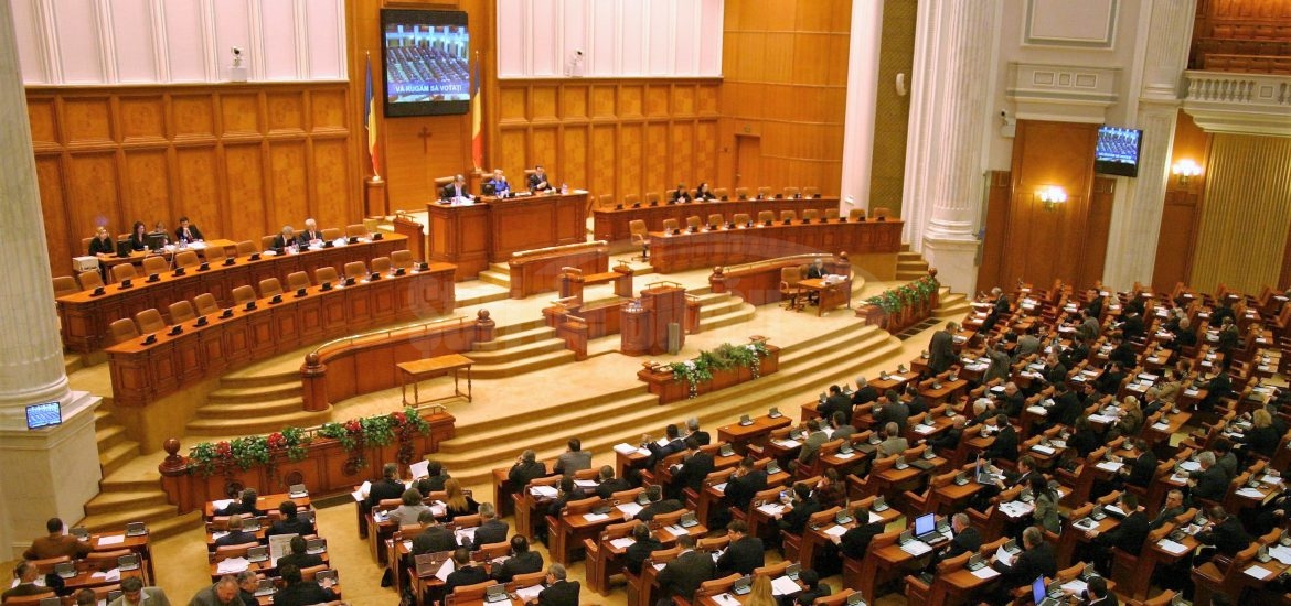Investițiile din zonele montane stimulate prin cinci legi inițiate de PSD, adoptate de deputați