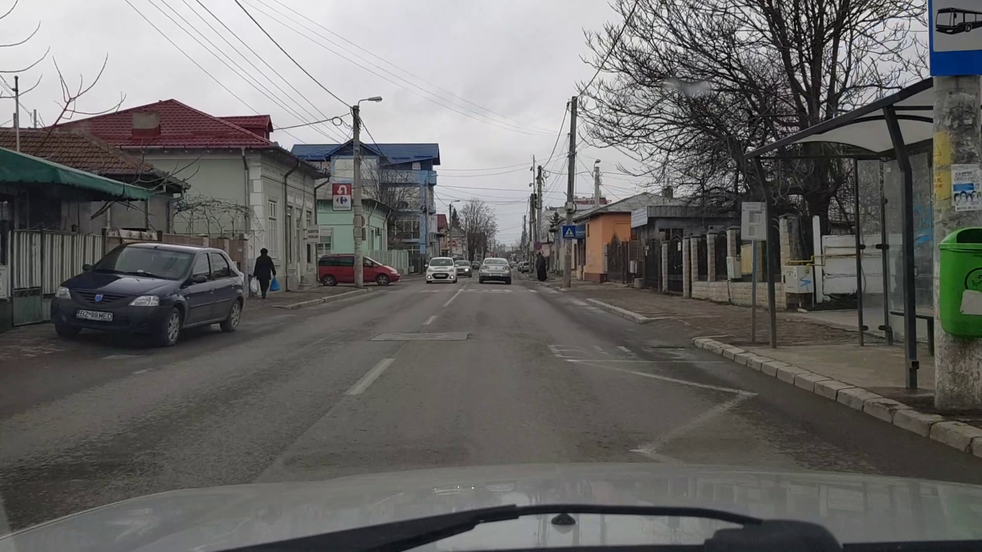 Accident soldat cu rănirea unei femei care traversa strada neregulamentar