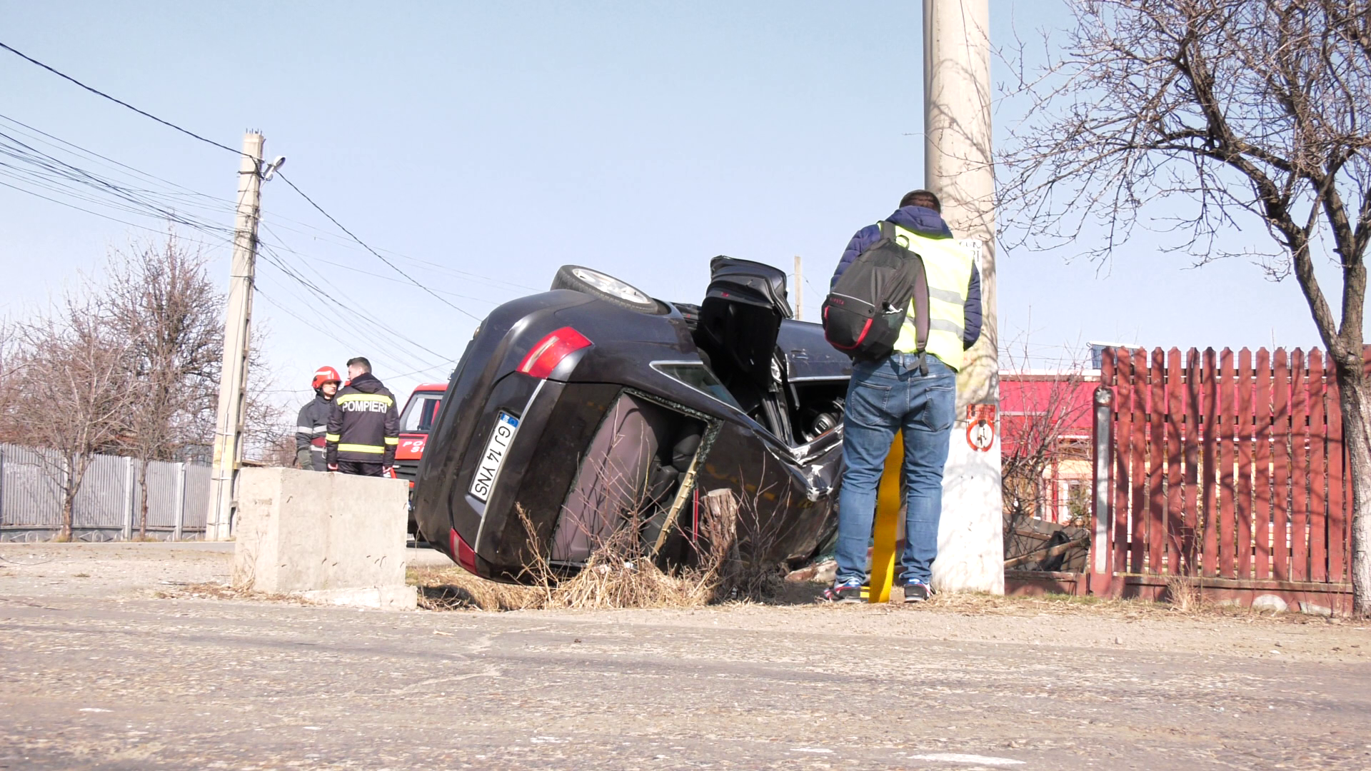 Accident grav, produs de un șofer care s-a speriat de polițiștii din filtrul pentru pesta porcină africană