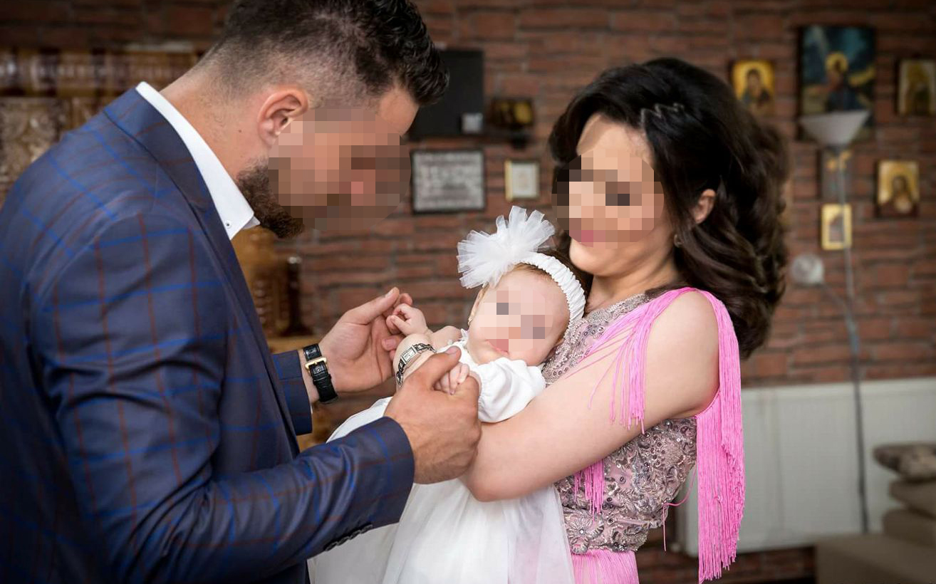 O clipă de neatenție a distrus o familie. O fetiță de doi ani a murit în accidentul de joi seară din Buzău