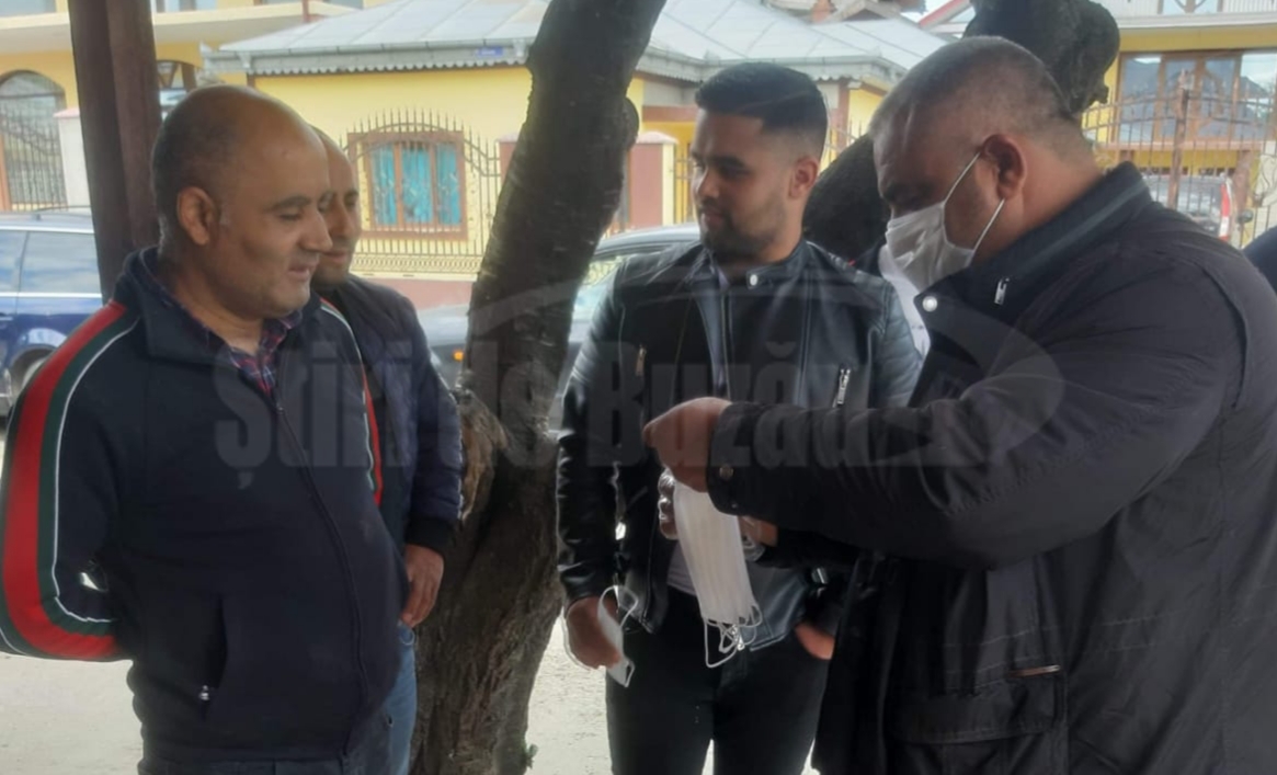 (P) PRO România a ajuns și la Râmnicelu cu măști! Nouă ne pasă!