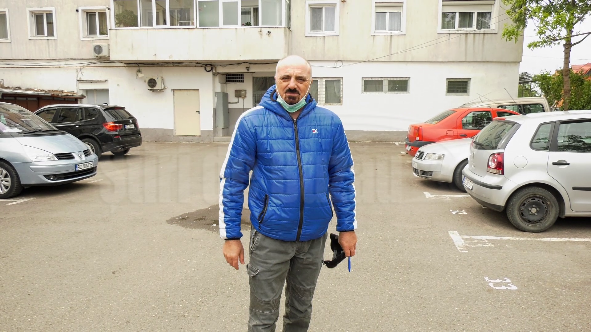 VIDEO Iată ce crede râmniceanul amendat cu 10.000 de lei pentru un suc băut în fața magazinului despre anularea sancțiunilor