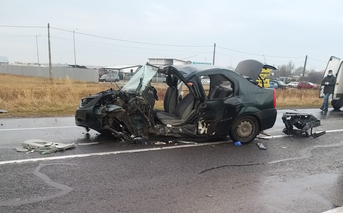 Un mort și cinci răniți, într-un accident rutier produs pe DN2 E85, la Costești