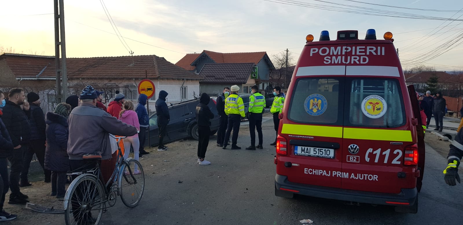 Fetiță de 9 ani, printre victimele unui accidet produs pe un drum din județul Buzău