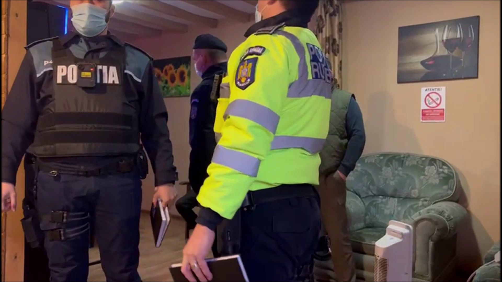 Petrecere de logodnă cu minori, lângă Buzău, întreruptă de polițiștii