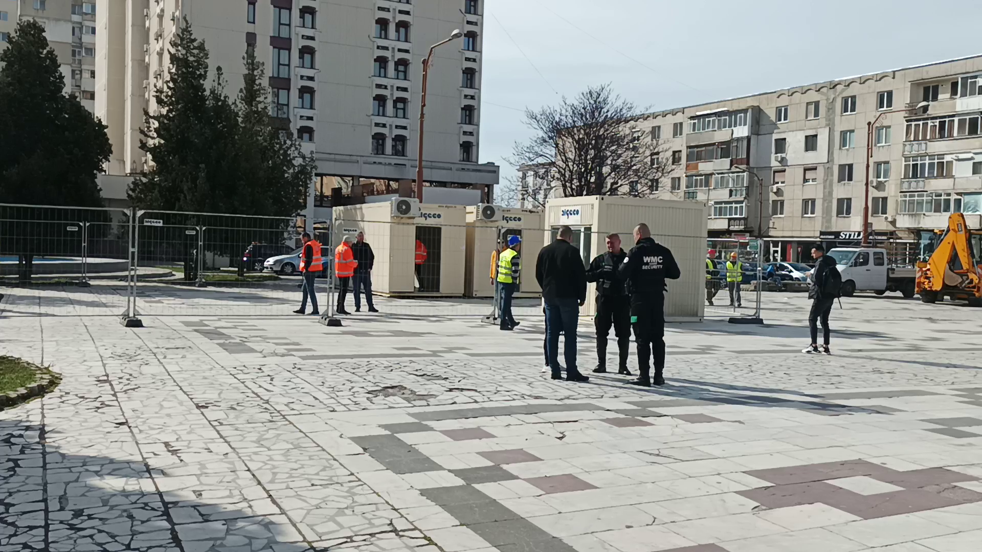 VIDEO Au sosit muncitorii care vor schimba radical centrul Buzăului, până la sfârșitul anului