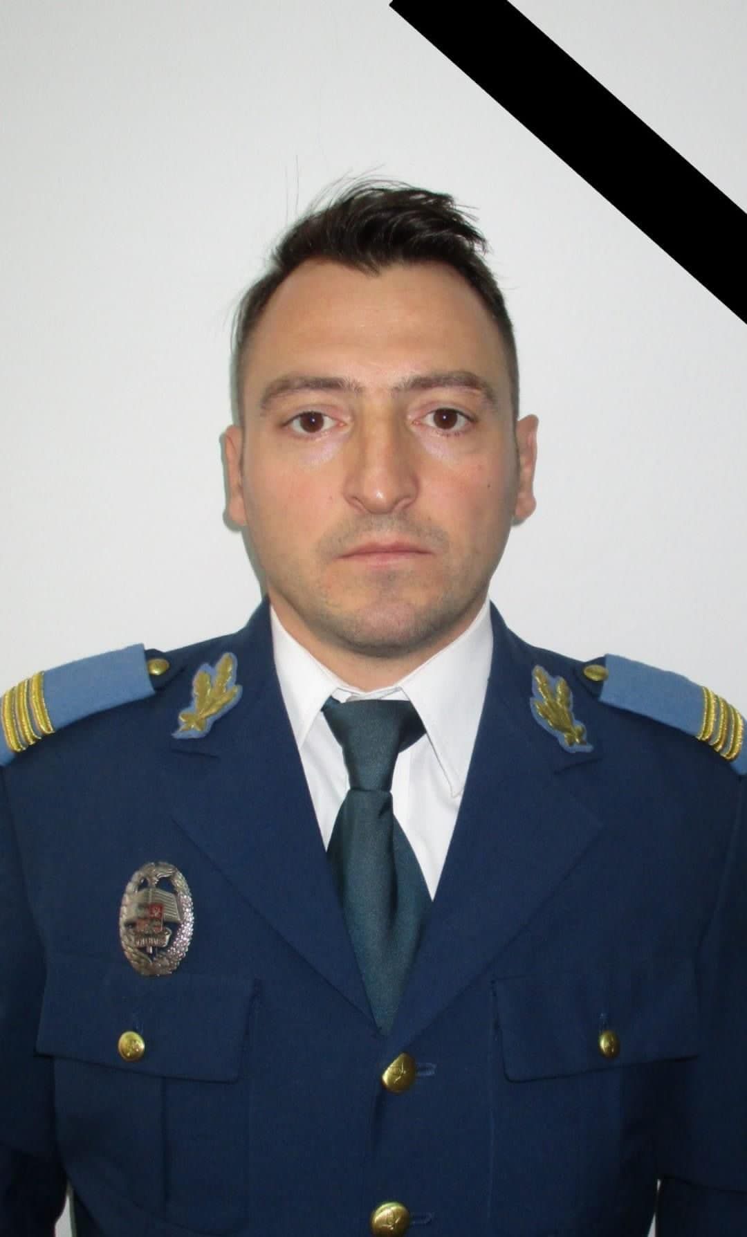 Cum s-a produs incidentul de parașutare în urma căruia a murit un experimentat ofițer de aviație