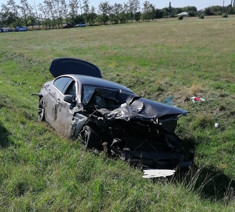 Doi prahoveni au murit într-un accident produs în județul Buzău. Un copil a fost rănit