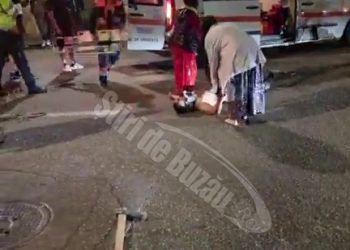 Scandal în Râmnicu Sărat. Un individ a intrat intenționat cu mașina într-un grup de bărbați care îl agresaseră