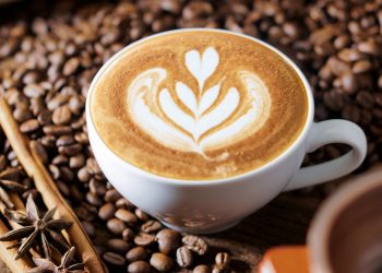 Ce cafea să alegi acasă pentru dimineți aromate și pline de energie?