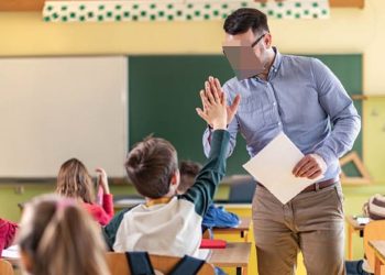 Condamnat pentru infracțiuni sexuale, profesor la două școli din Buzău