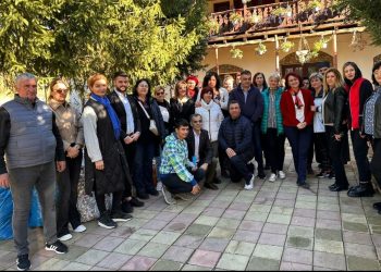 Acțiune caritabilă organizată de femeile social democrate din Buzău la Vintilă Vodă   