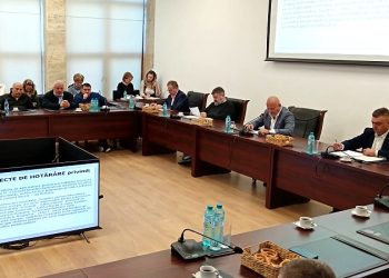 Mai multe clădiri publice din Buzău vor fi dotate cu instalații fotovoltaice