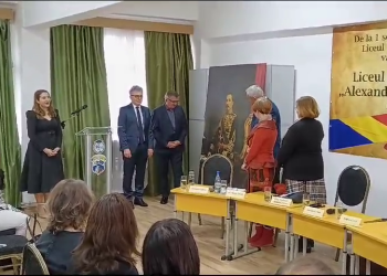Strănepotul lui Cuza a vizitat liceul care va purta numele „Domnitorului Unirii”