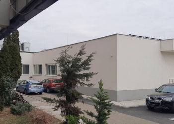 VIDEO Gunoiul abandonat pe drum de un șofer, returnat făptașului împreună cu o amendă