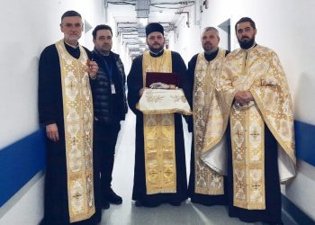 Racla cu moaște ale Sfântului Mucenic Pantelimon a ajuns la capela Spitalului Județean de Urgență Buzău