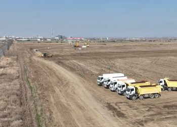 VIDEO Turcii au luat cu asalt porțiunea lipsă din Autostrada Moldovei. Au 20 de luni la dispoziție