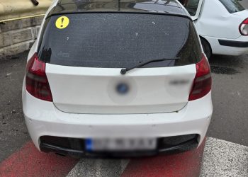 Accident cu patru mașini implicate, într-o intersecție din Buzău. Două femei au ajuns la spital