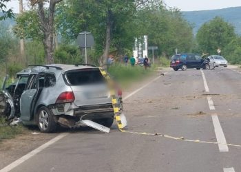 Tânăr de 19 ani, rănit într-un accident rutier produs pe DN 10