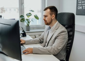 Cum să te faci remarcat pe piață dacă ai o afacere nouă? Iată 13 motive pentru care promovarea pe Tik Tok este ideală pentru noile businessuri