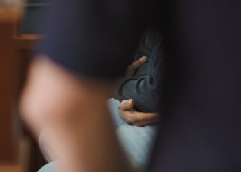 Femeie Detaliu Maini Talharie