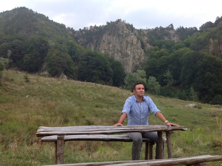 Sursa Daniel Buzdugaan N
