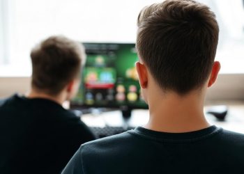 Jocuri Tineri Poker