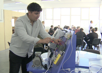 Performanță pentru învățământul tehnologic. Un elev din Buzău ajunge la WorldSkills