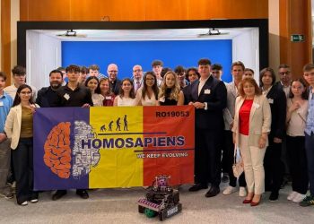 Elevi buzoieni premiați internațional, în vizită la Bruxelles la invitația europarlamentarului Andi Cristea