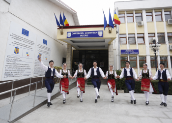 Weekend cu parfum de Grecia la Buzău. Festivalul se desfășoară în două locații